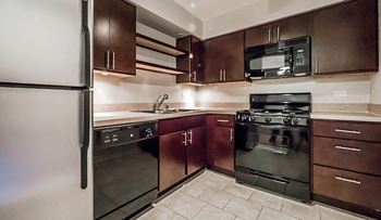 Renovated Kitchens at Reside 707 Apartments, Chicago, Illinois